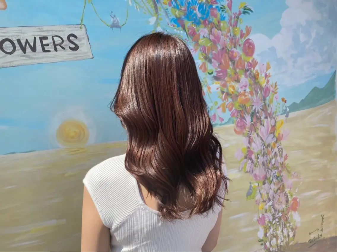 ミディアム ヘアカラー 山形 由貴のヘアスタイル