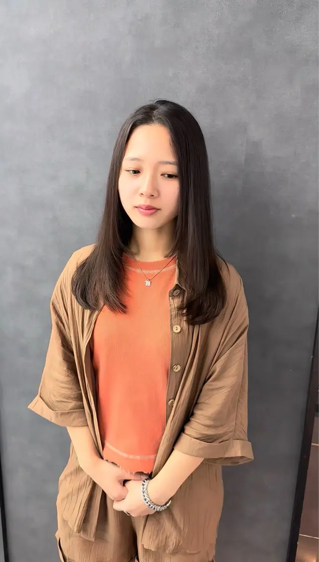 セミロング ハイレイヤー レイヤーカット 渋谷ブリーチカラー/ デザインカラー/優希のヘアスタイル