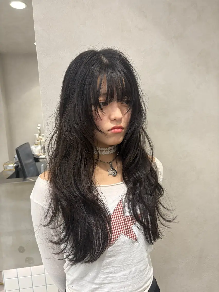 ロング ハッシュカット ハイレイヤー 韓国風ヘア レイヤーカット カット Yuta✂︎ 韓国レイヤー🪽のヘアスタイル