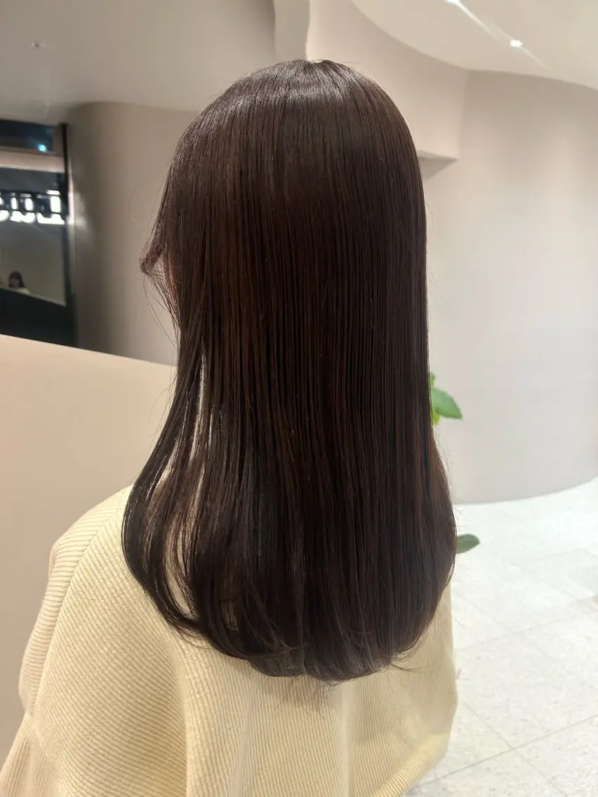 ロング カラー ブラウンカラー レイヤーカット ローレイヤー 浅倉栞 /透明感カラーのヘアスタイル