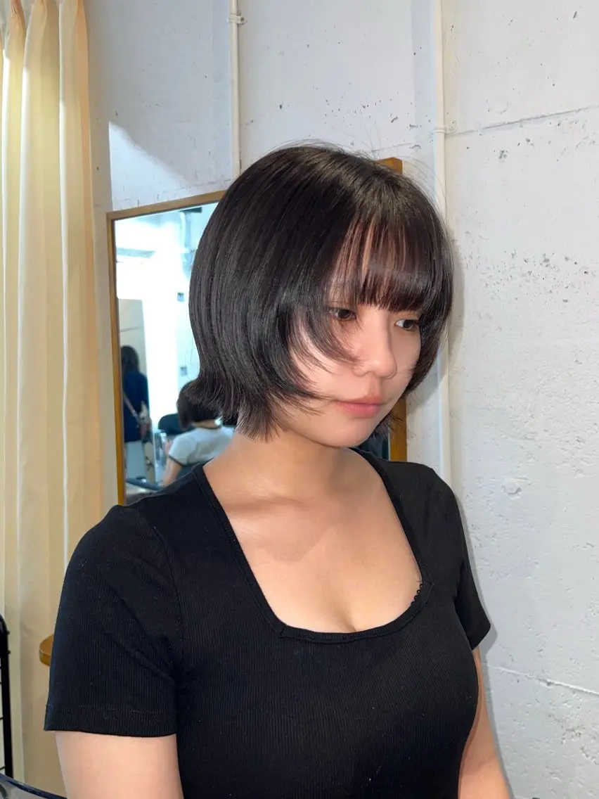 ミディアム 北見 桃夏のヘアスタイル
