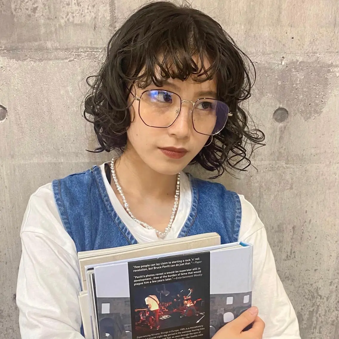 ミディアム カラー 透明感カラー パーマ 比嘉 陽のヘアスタイル