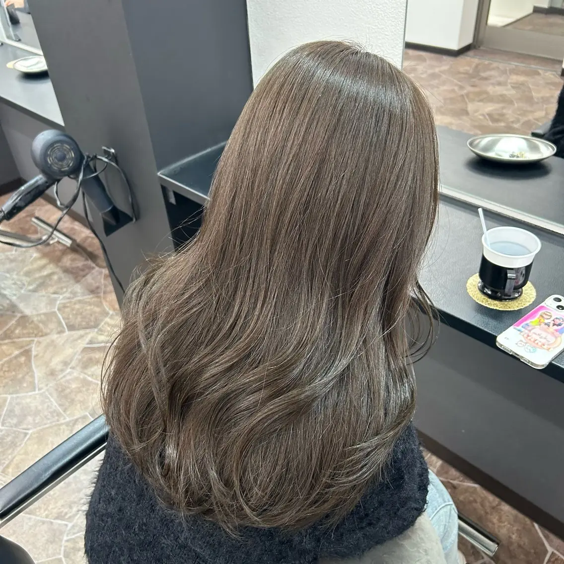 💚全体カラー💚透明感🫧が抜群に出る👏🏻イルミナカラーを使用しながらの施術👩🏻🦰の写真
