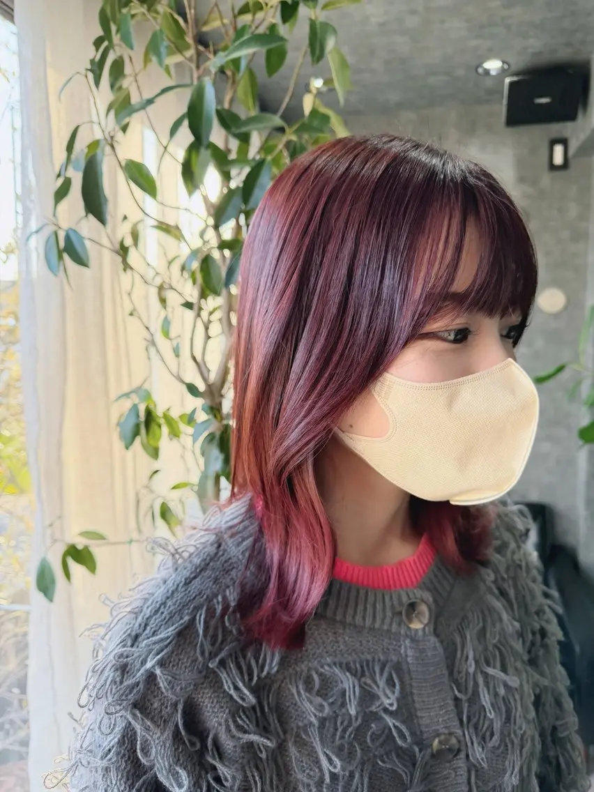 ミディアム カラー ブリーチ ブリーチなしカラー レッドカラー glac 當田のヘアスタイル