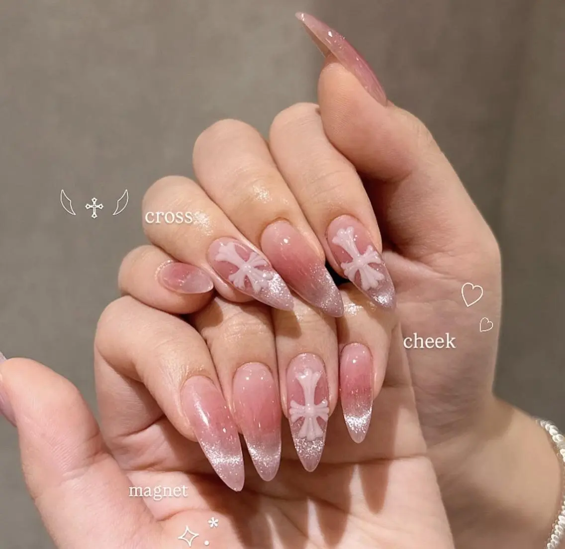 ネイル Luna Nailsのネイルデザイン