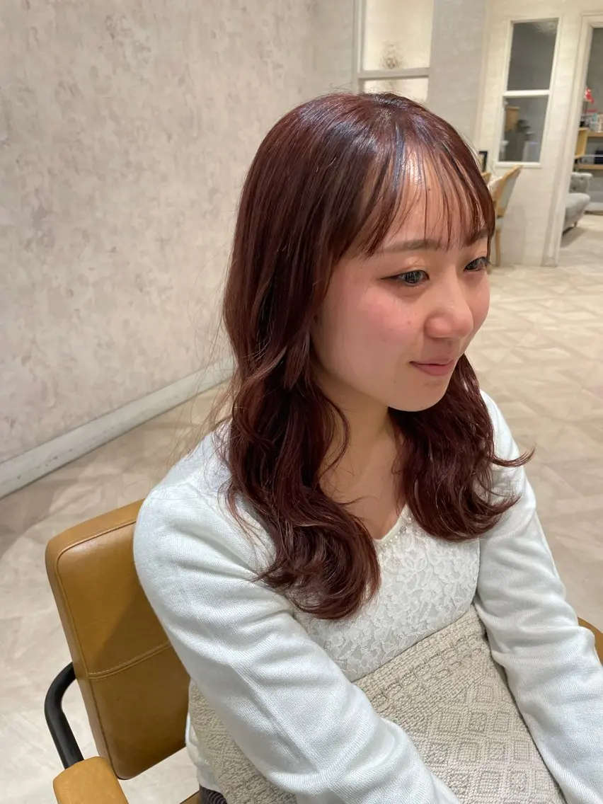 ロング カラー ピンクカラー 透明感カラー 🩶🩵🩷AIRIのヘアスタイル