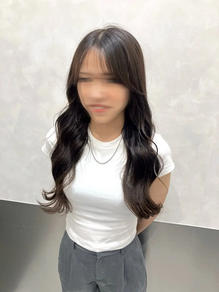 ロング カラー カット ヘアカラー トリートメント 💖ブリーチなし透明 感💖ASAHIのヘアスタイル