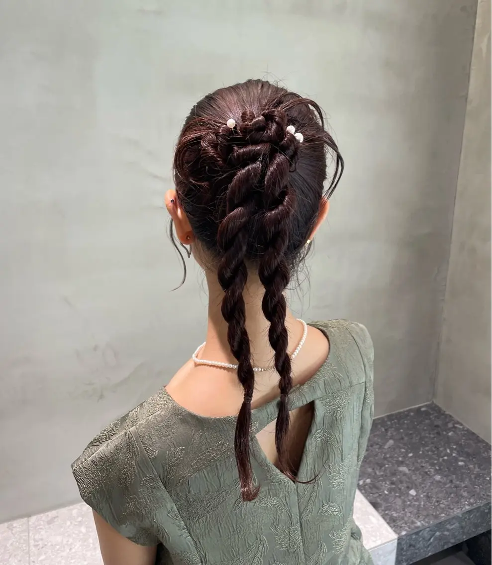 ロング ヘアセット 神戸レイヤーカット 顔周り/骨格診断のヘアスタイル