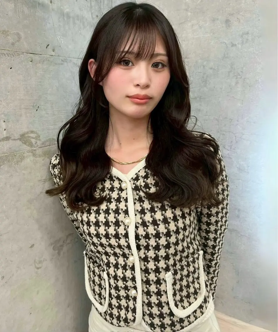 ロング カラー ヘアカラー 鷲見 成多郎のヘアスタイル