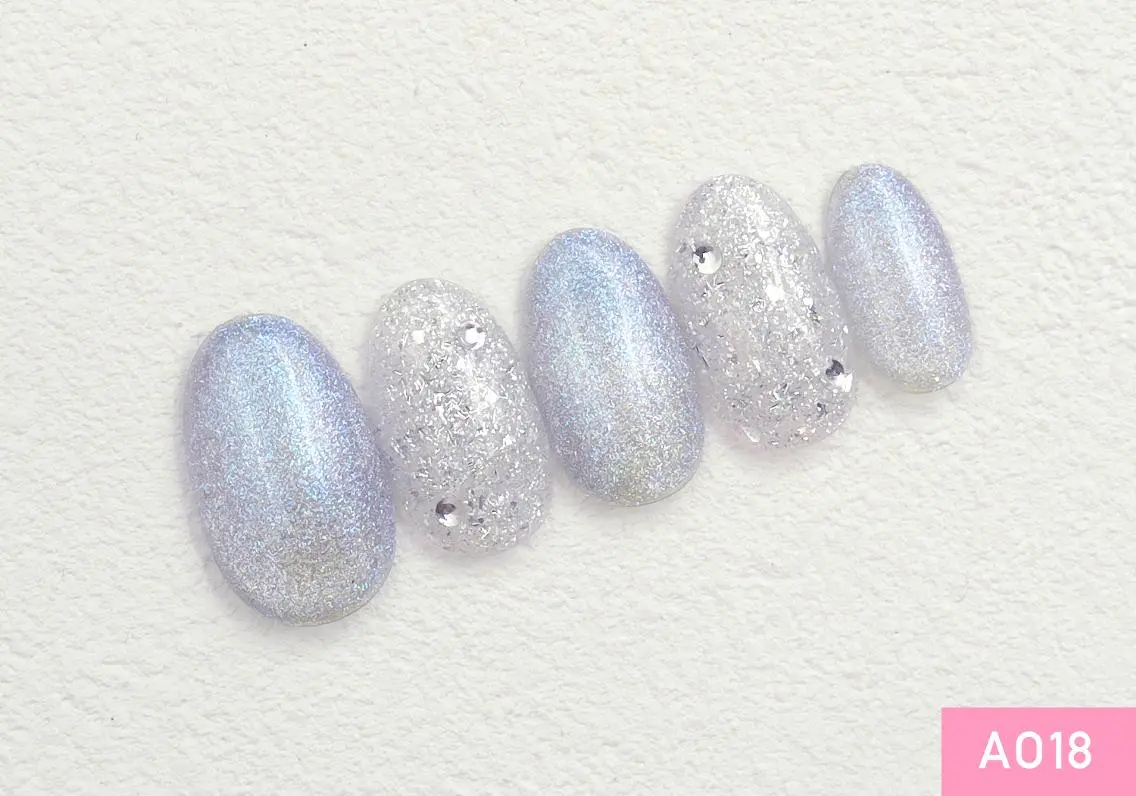 ネイル シルバー 新橋 ゆいなのネイルデザイン