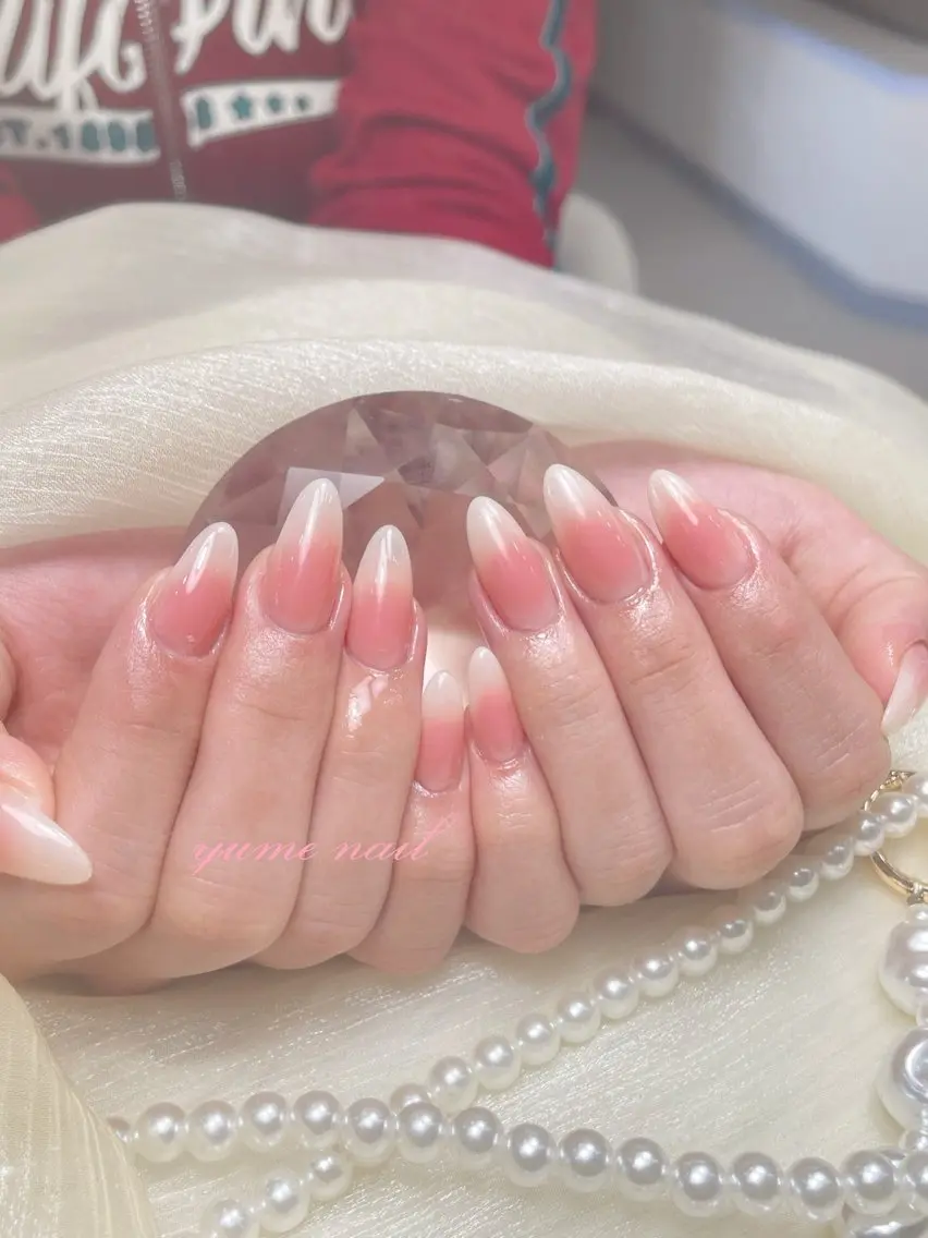 ミディアム ヒエン NAILのネイルデザイン