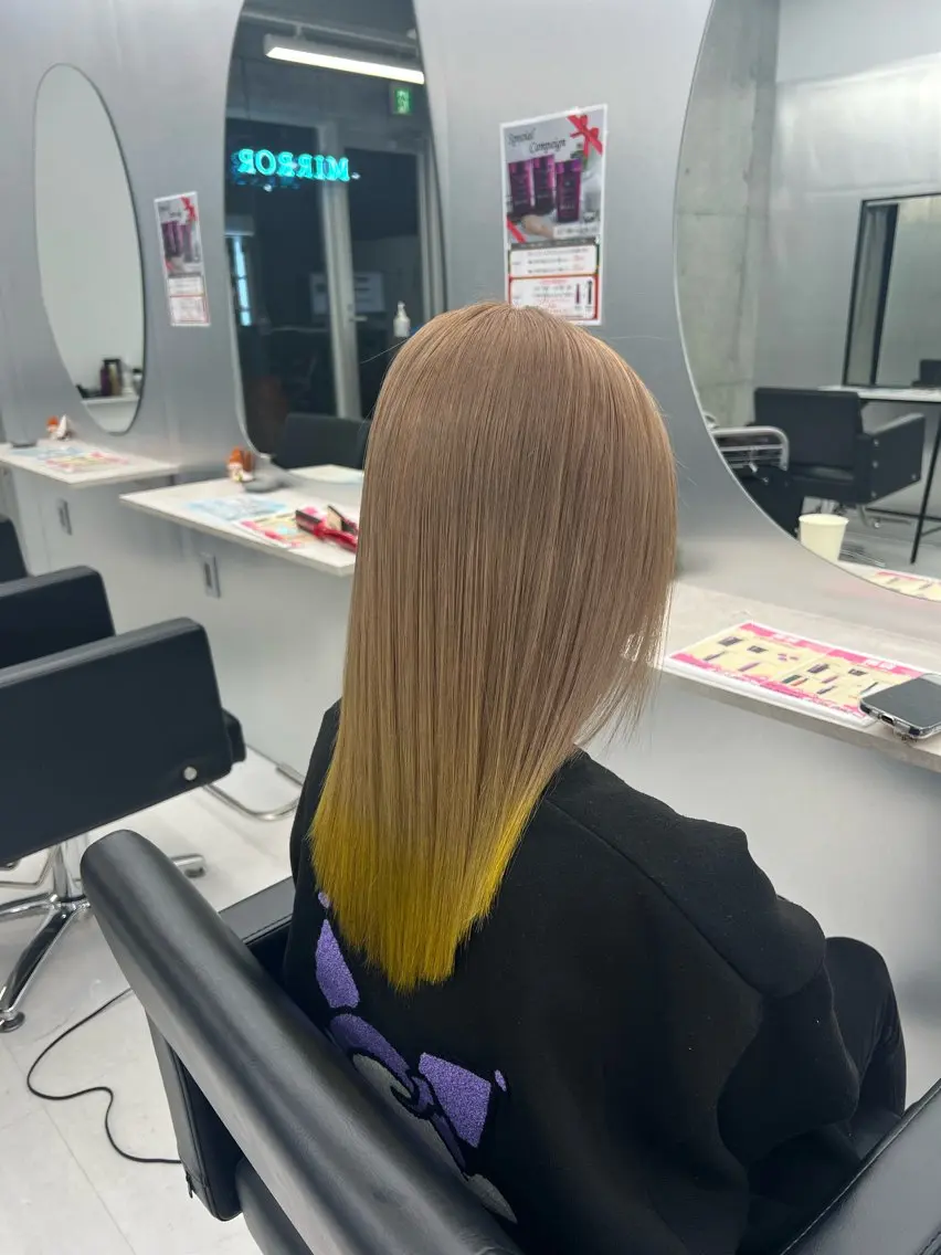 ロング カラー カット ヘアカラー トリートメント 大人GAL製造機/カ ラー×エクステゆいとのヘアスタイル
