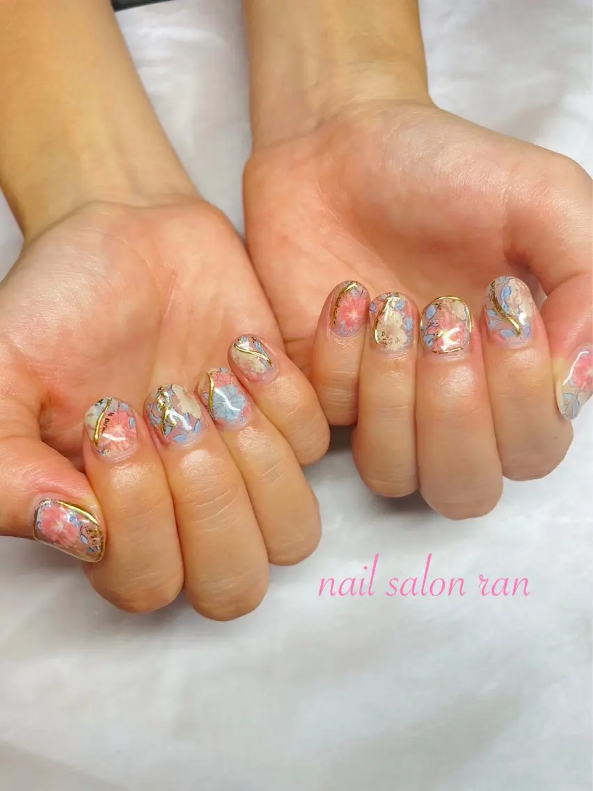 ネイル ゴールド ミラーネイル nailsalon ranのネイルデザイン