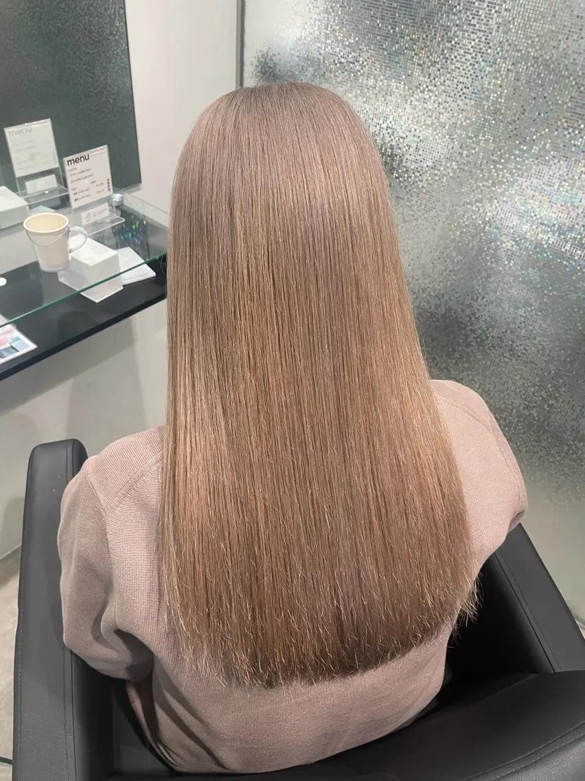 ロング カラー ヘアカラー 艶髪ブリーチカラー /府中/Mizukiのヘアスタイル