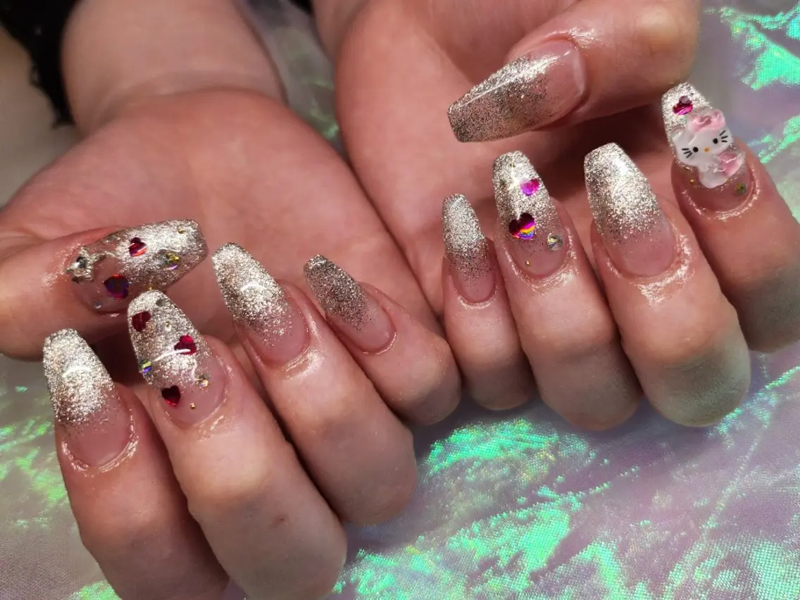 ネイル ハンドネイル 💜bora .のネイルデザイン