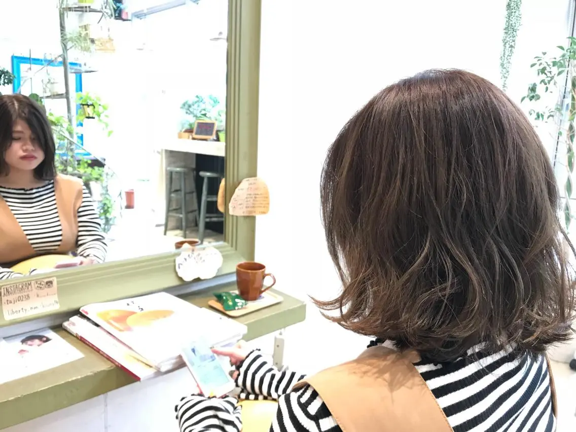ショート カラー グレージュ メンズ指名多数!! 田島史也のヘアスタイル