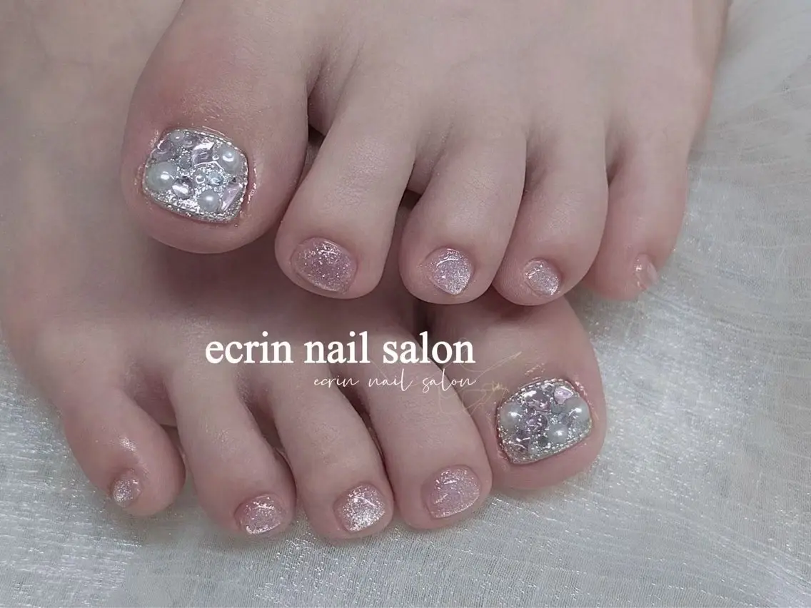 ネイル キラキラネイル マグネットネイル ワンホンネイル ecrin nail 錦糸町(るい)のネイルデザイン