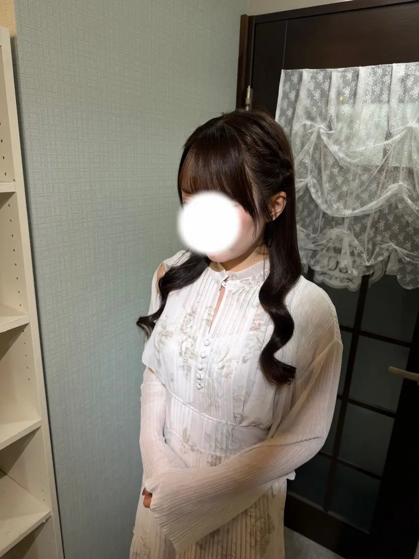 ロング ヘアアレンジ ココシャル miranoのヘアスタイル