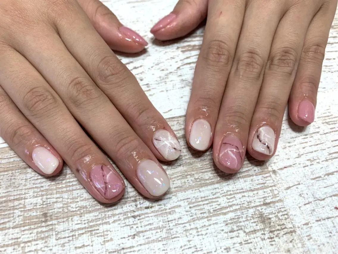 ネイル . SHIORIのネイルデザイン