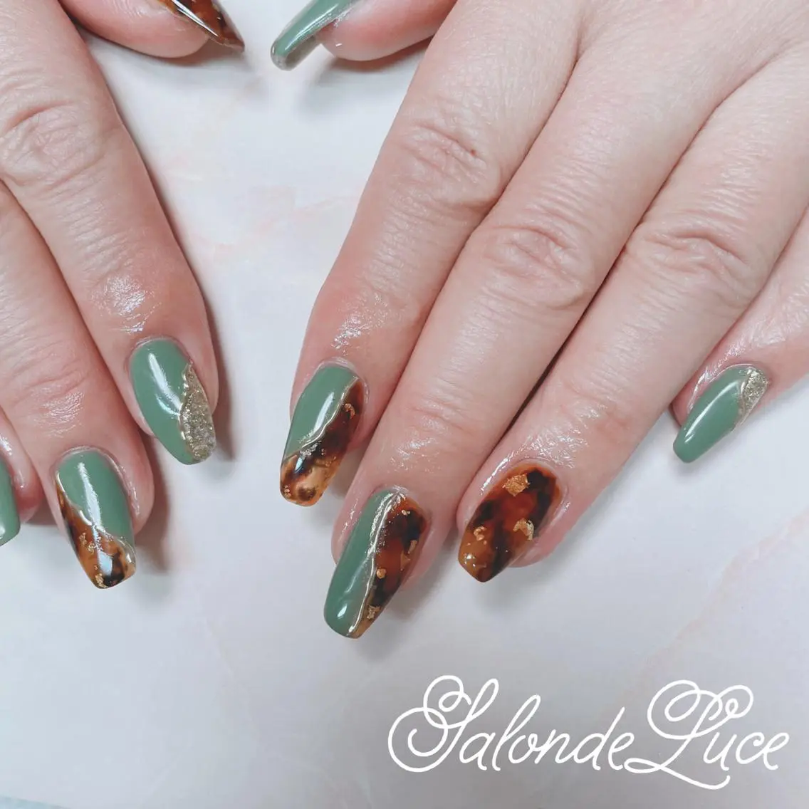 ネイル べっ甲ネイル ミラーネイル ハンドネイル Salon de Luceのネイルデザイン