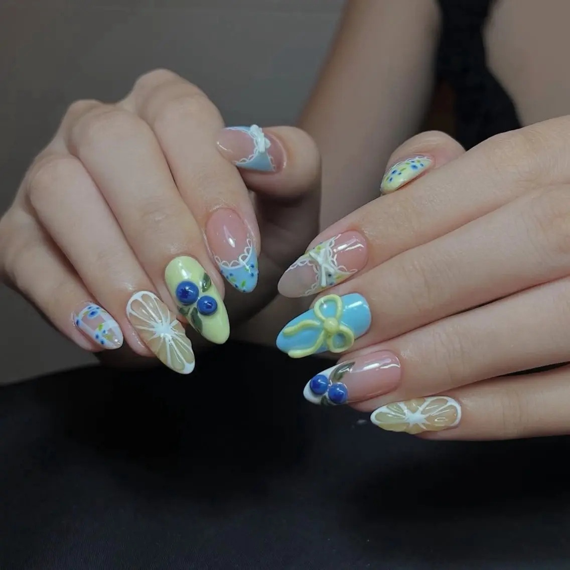 ネイル Rei _Nail 新宿のネイルデザイン