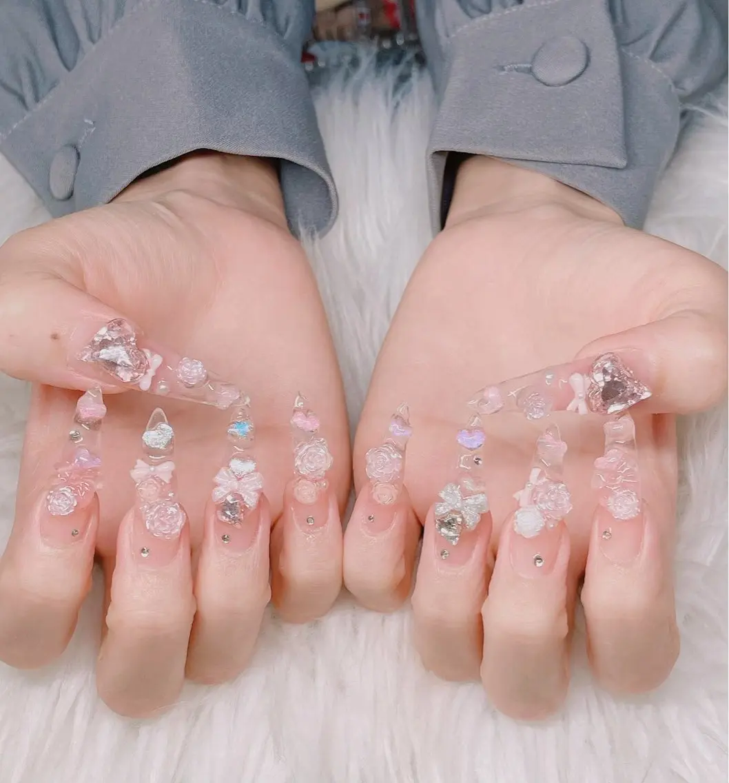 ネイル 長さ出し グラデーション 卒業式 キラキラネイル マグネットネイル ハンドネイル Lee Nailsのネイルデザイン
