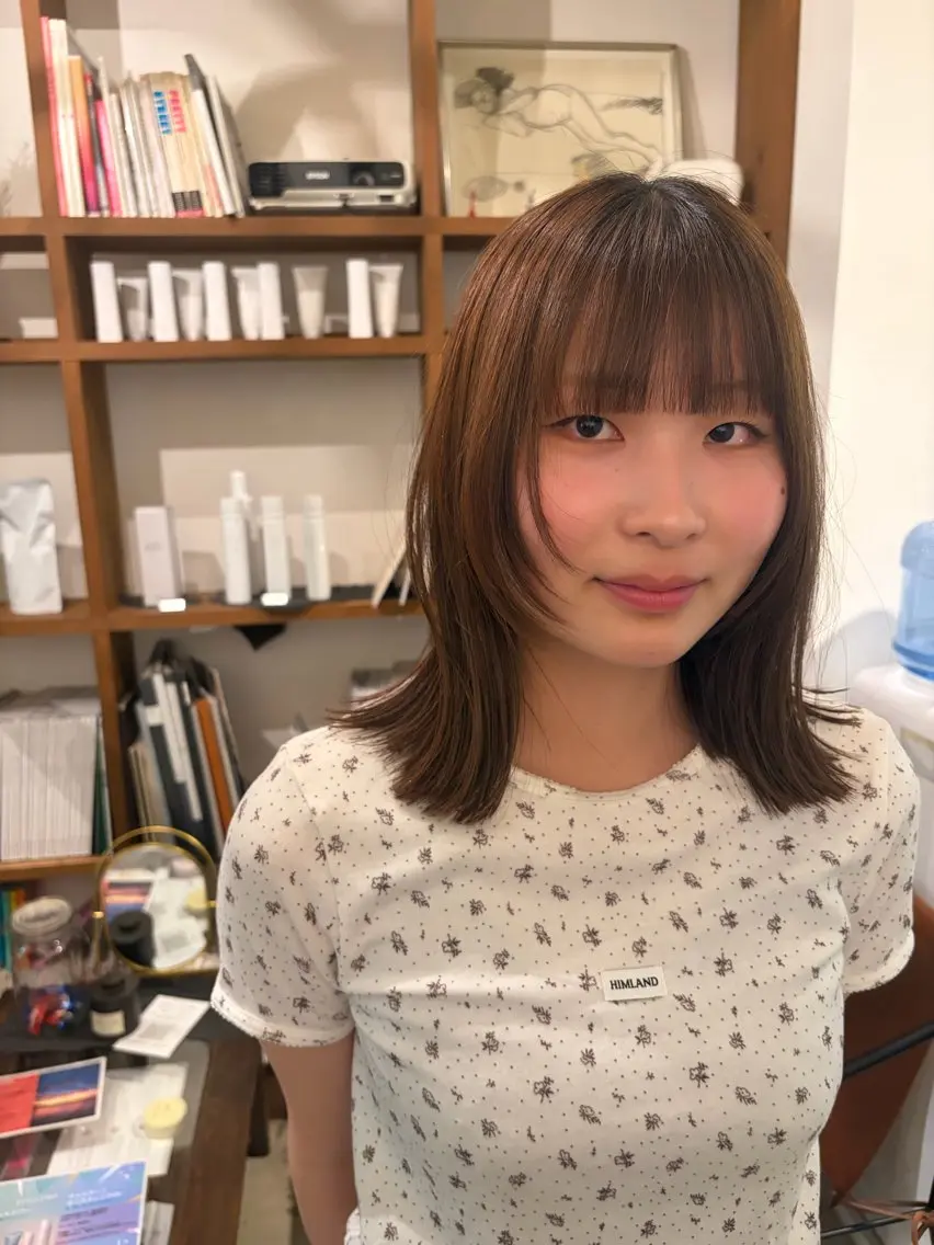 ミディアム 顔周りカット レイヤーカット カット カットモデル募集 西川二葉のヘアスタイル