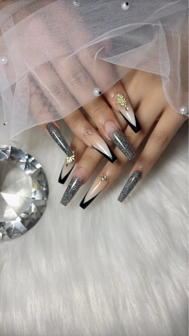 ネイル ロングネイル Kayo 💅のネイルデザイン
