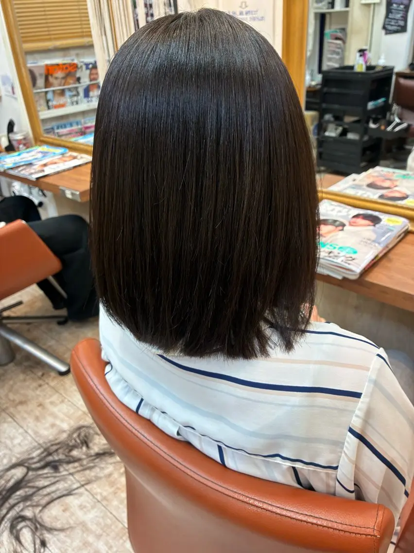 ミディアム 縮毛矯正 トリートメント カット 縮毛矯正 トリートメント 関 健二郎のヘアスタイル