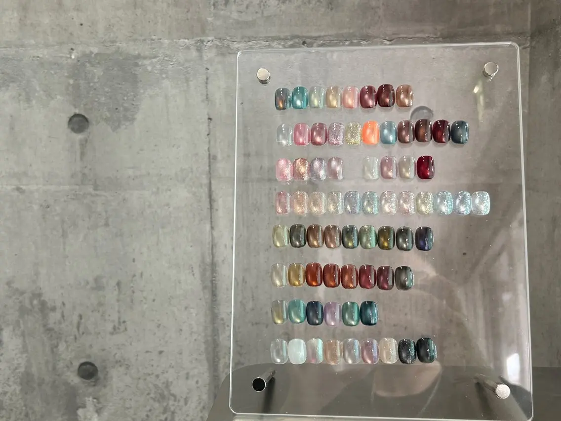 ネイル ハンドネイル eye&nail Bellaのネイルデザイン