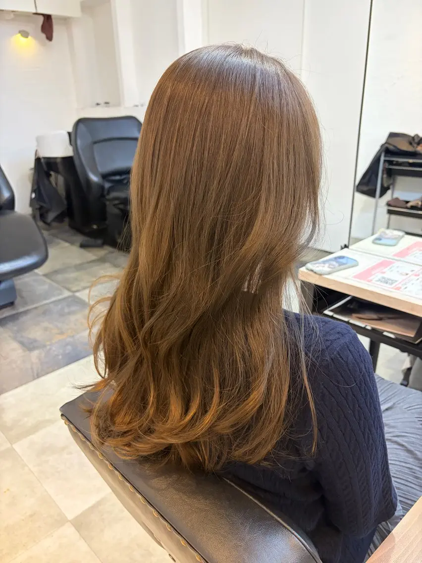 セミロング カラー 🥀韓国ヘア🥀 宮津真菜のヘアスタイル