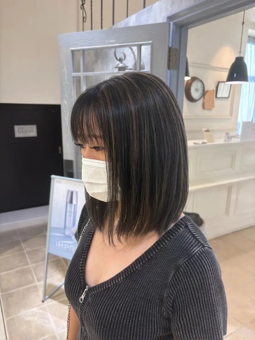 ショート カット ヘアカラー ✨艶髪／透明感カラー ミユ💜のヘアスタイル