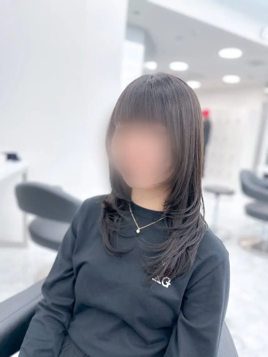 ミディアム カラー カット ヘアカラー ダメージレスブリーチ ×美髪矯正【滝太】のヘアスタイル