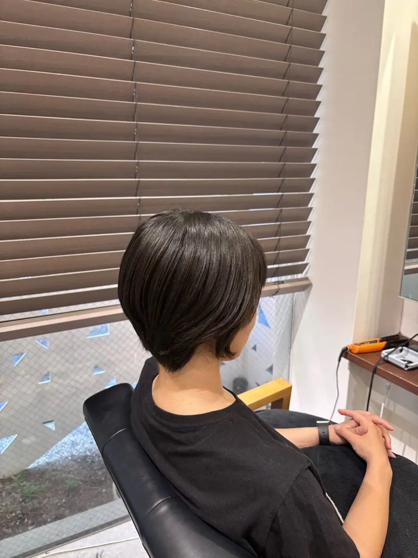 ショート 真鍋 月音のヘアスタイル