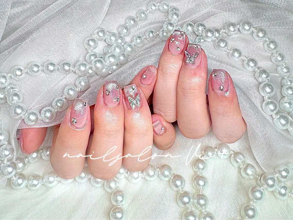 ネイル ハンドネイル ✨Nailsalon Vi+✨のネイルデザイン