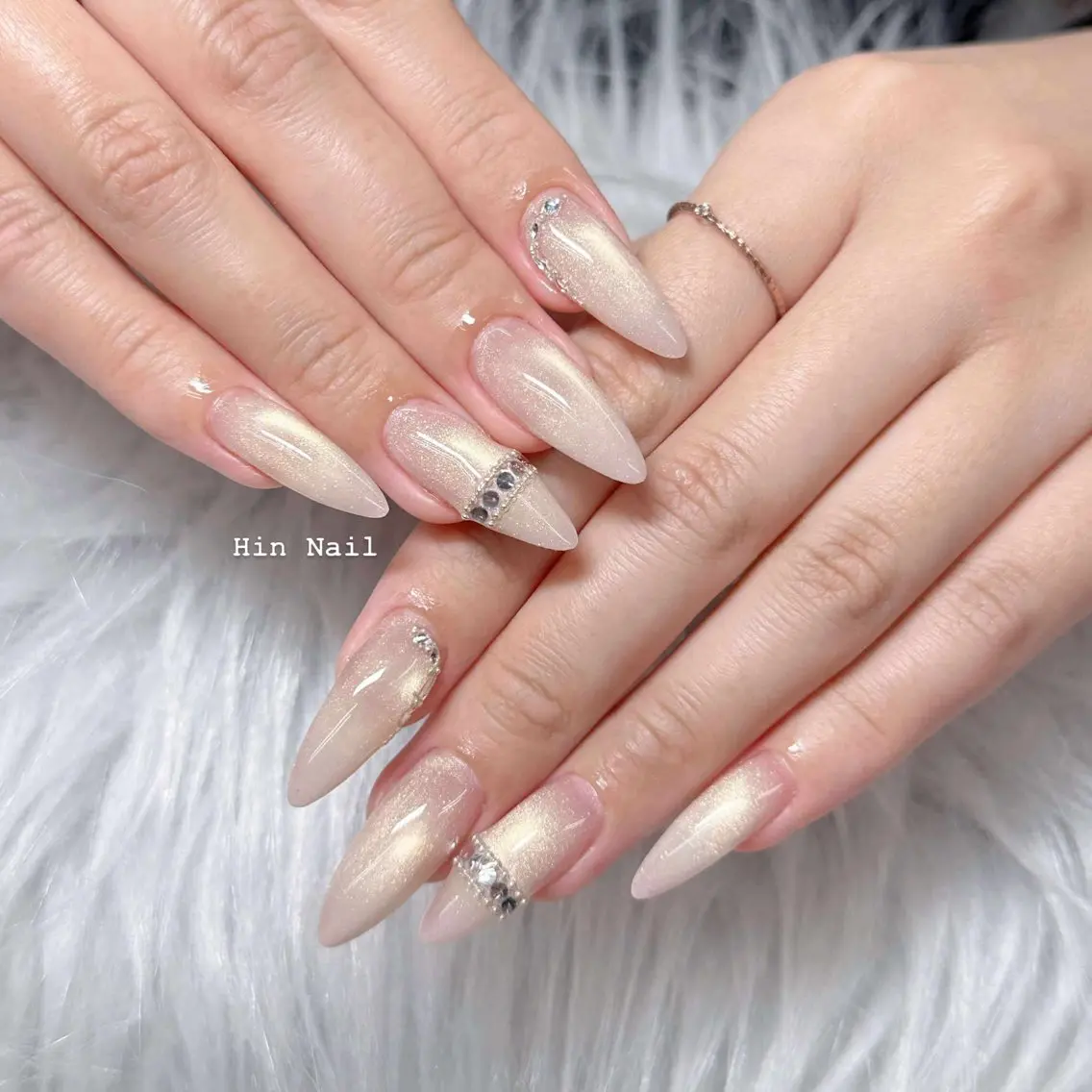 ネイル ハンドネイル HIN NAILのネイルデザイン