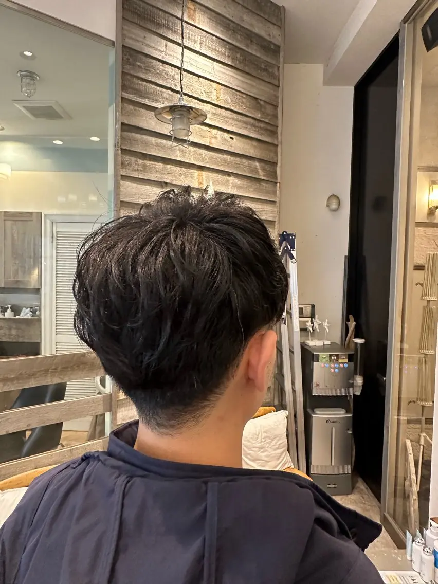ショート メンズ YULI NOのヘアスタイル