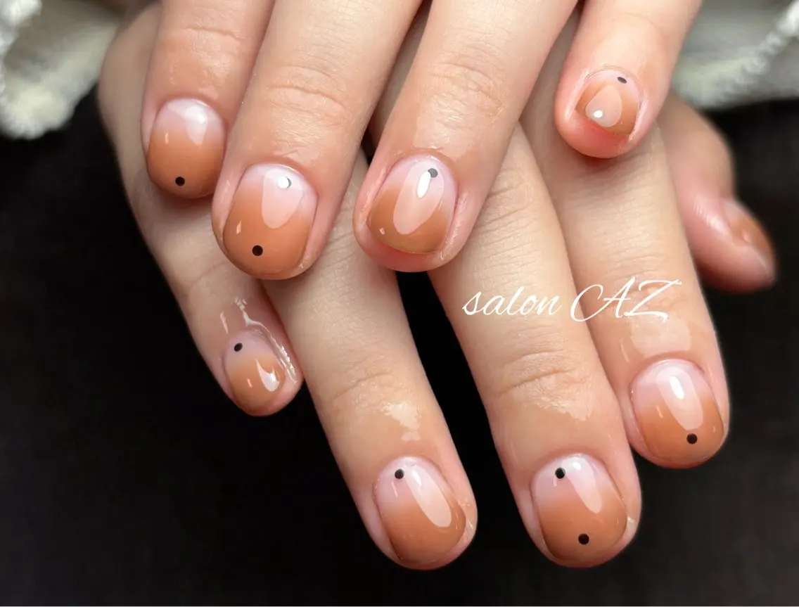 ネイル アートネイル 長さ出し フットネイル フレンチネイル ジェルネイル salon AZのネイルデザイン