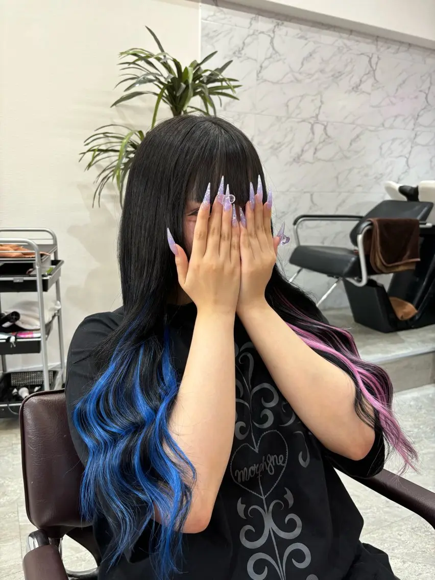 ロング ハイライト エクステ PREss Natsumiのヘアスタイル