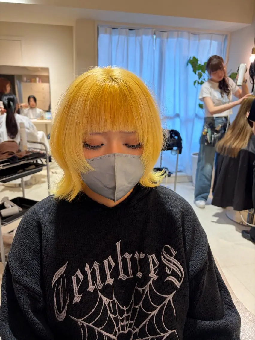 ショート カラー イエローカラー ウルフカット カット ヘアカラー CreBiA あきと／韓国ヘアのヘアスタイル