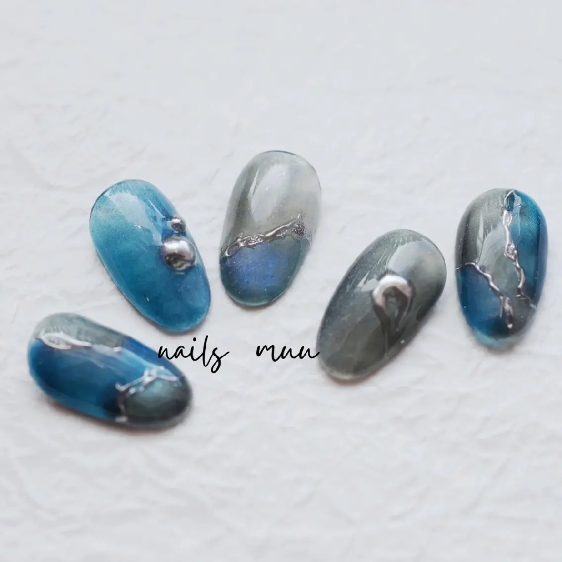 ネイル アートネイル マグネットネイル nails muu まゆのネイルデザイン