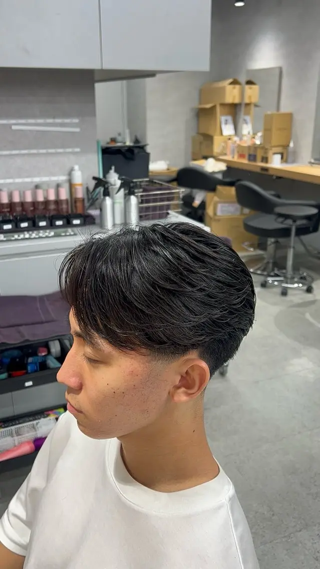 メンズ カット 縮毛矯正 🔥メンズ特化🔥 フェード職人/匠翔のヘアスタイル