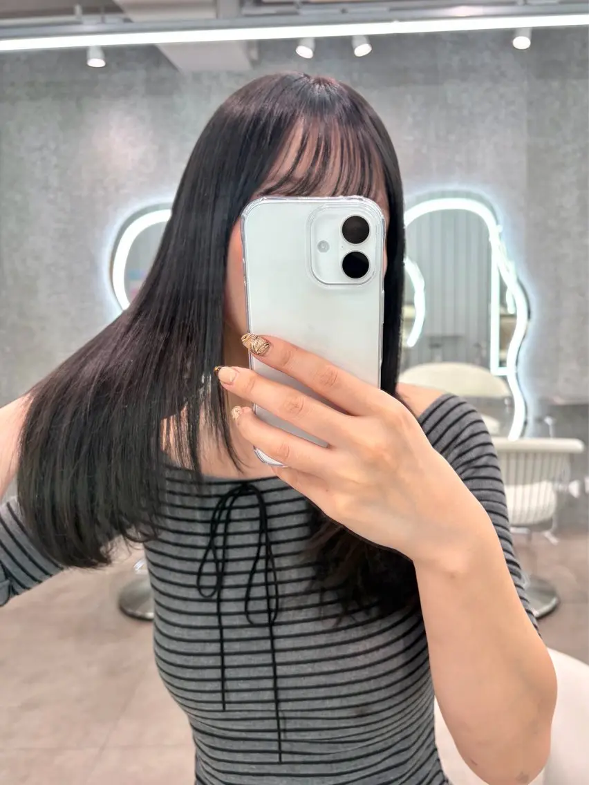 ロング 韓国風カラー 顔まわりレイヤー 顔周りカット ハッシュカット 髪質改善 カット ヘアカラー トリートメント 大宮🤍縮毛矯正 レイヤー🪽なるのヘアスタイル