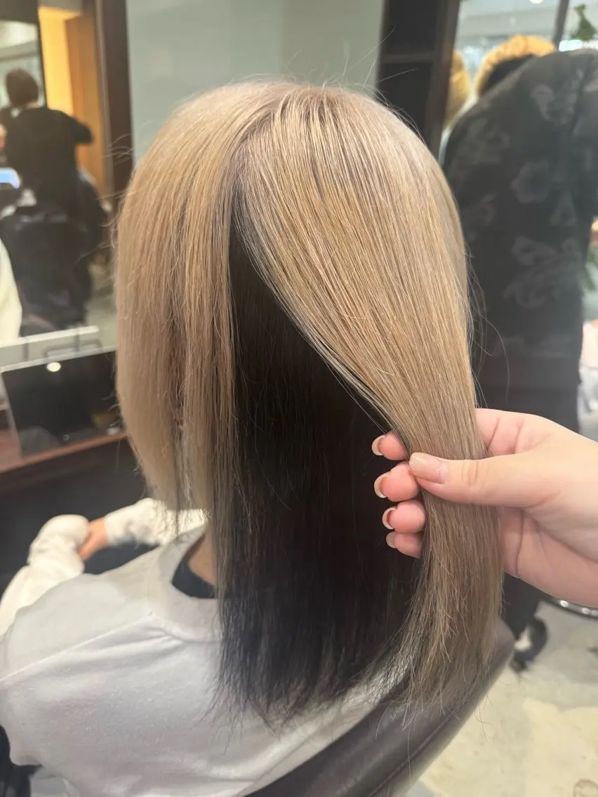 ミディアム ヘアカラー 髪質改善✨️柴田 妃菜🧸のヘアスタイル
