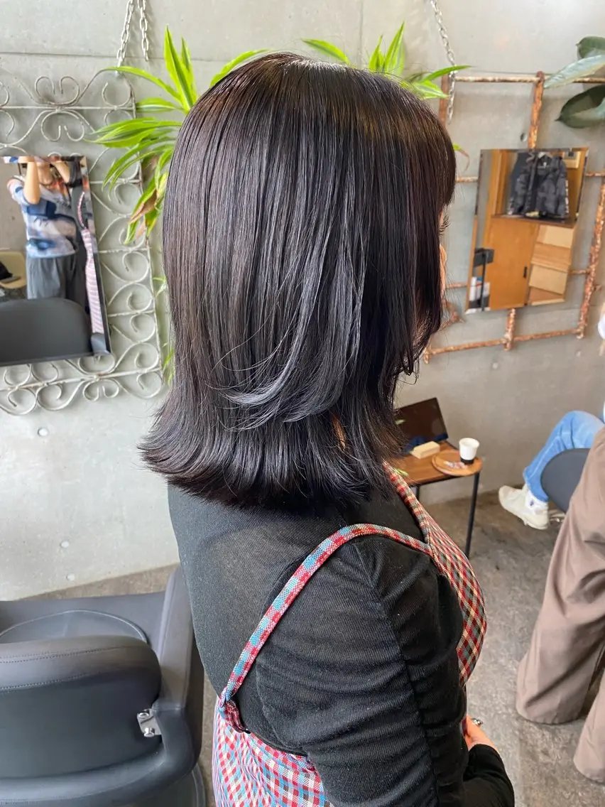 ミディアム カット ヘアカラー トリートメント モリモト サナのヘアスタイル