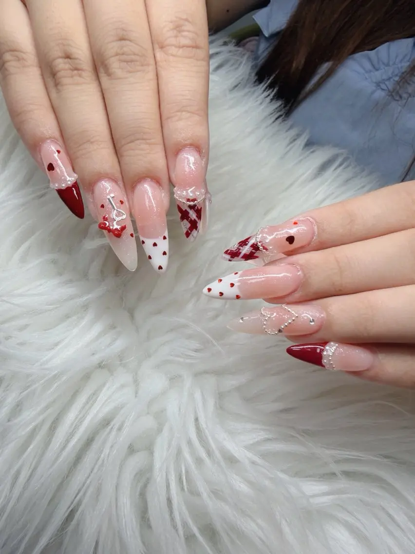 ネイル Lee Nailsのネイルデザイン