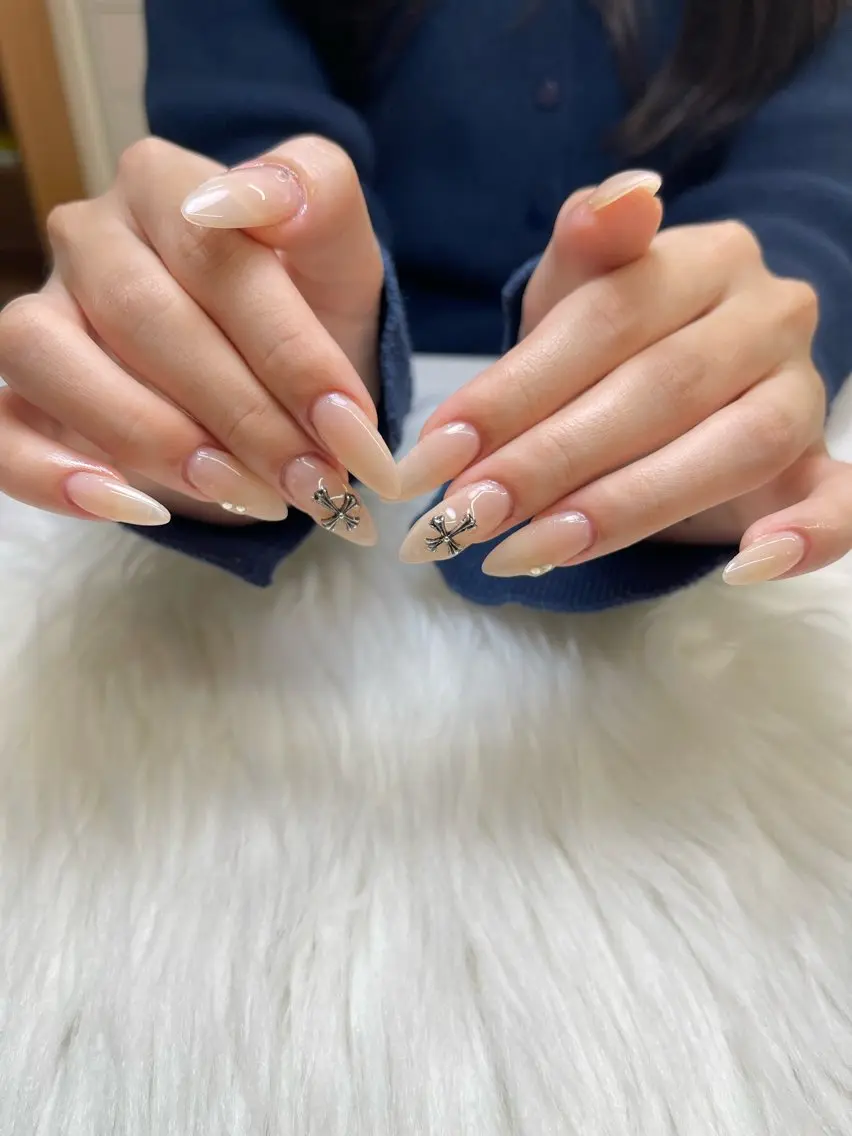 ネイル LUCIE 1 Nailのネイルデザイン