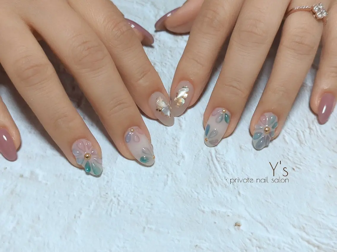 ネイル ハンドネイル YUMI NAGAI  のネイルデザイン