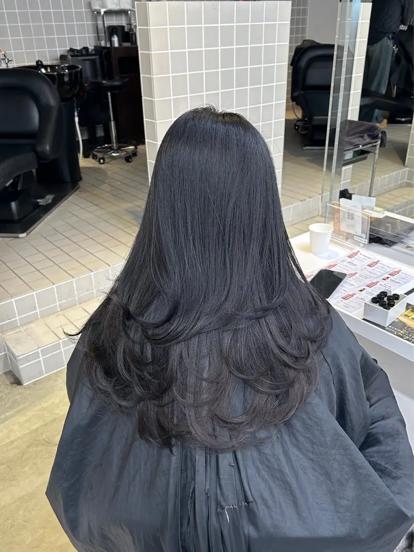 ロング カット トリートメント ヘッドスパ ヘアセット 🥯縮毛/レイヤー/ ベージュヘア🥯のヘアスタイル