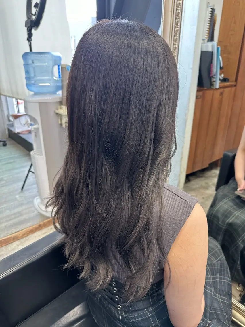 ロング エクステ 大内 志穂のヘアスタイル
